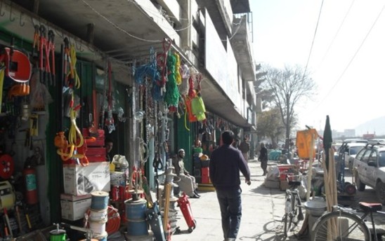 市场内的门市.JPG