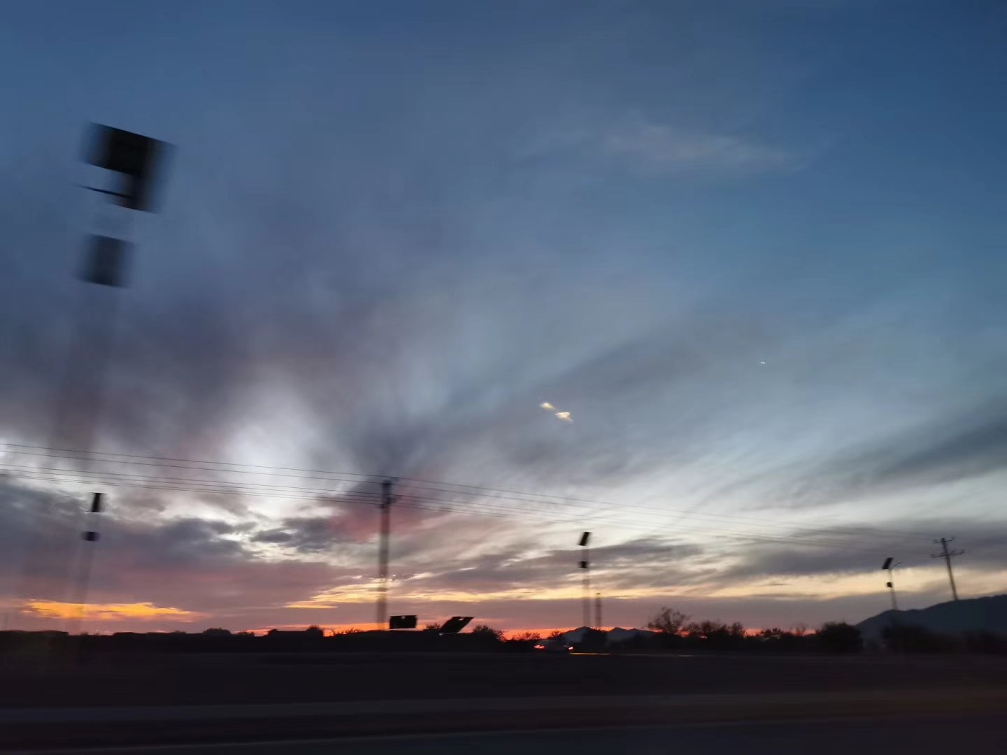 1575007473475758.jpg