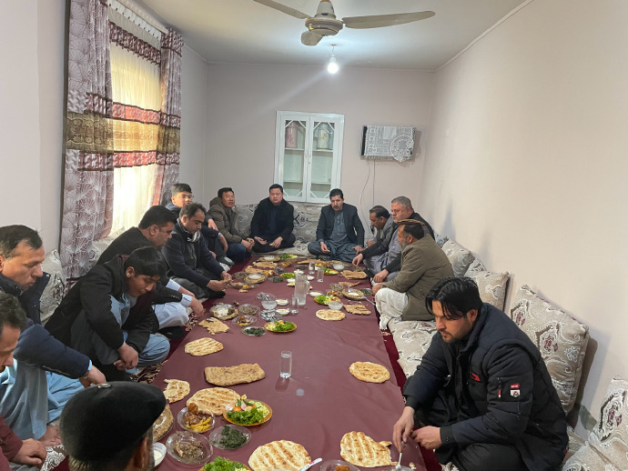 参加阿富汗朋友聚会 (3).jpg